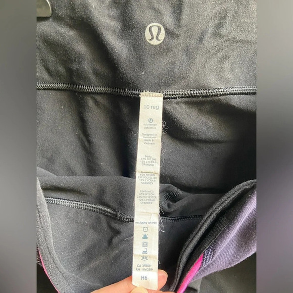 Lululemon Athletica Groove Short reversible/low rise shorts Sz 10 - Picture 5 of 6